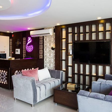 Ghrass Aparthotels 3 Al Quway'iyah Bagian luar foto